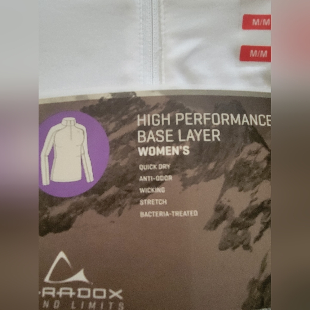 Paradox Women's White High Performance Baselayer-Size Medium - Picture 5 of 6
